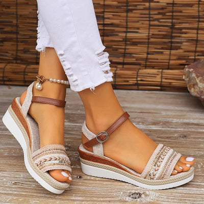 Dina | Summer Sandals